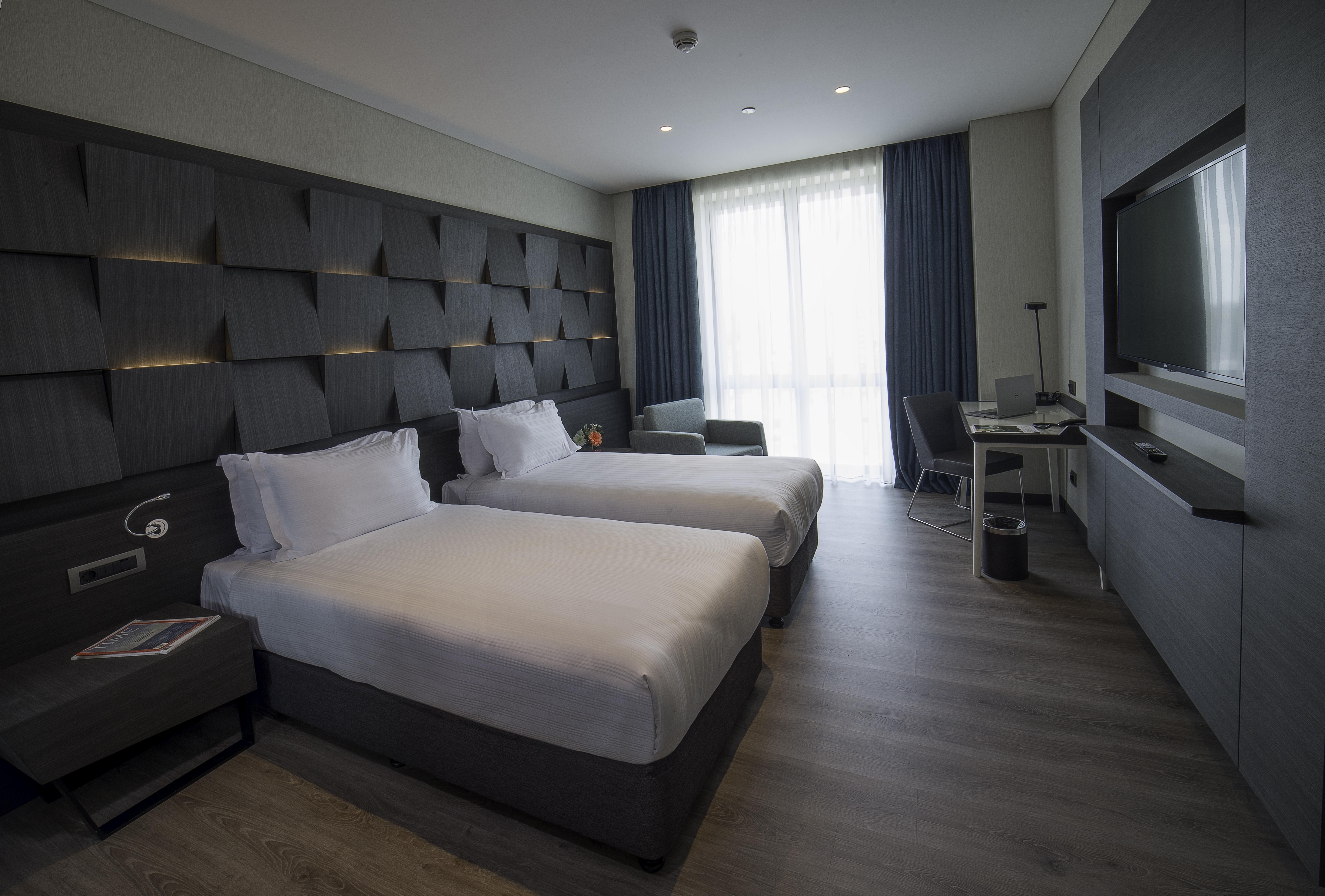 Wish More Hotel Istanbul Exterior photo Deluxe room