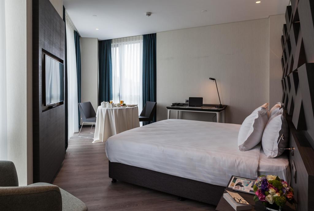 Wish More Hotel Istanbul Exterior photo Deluxe room